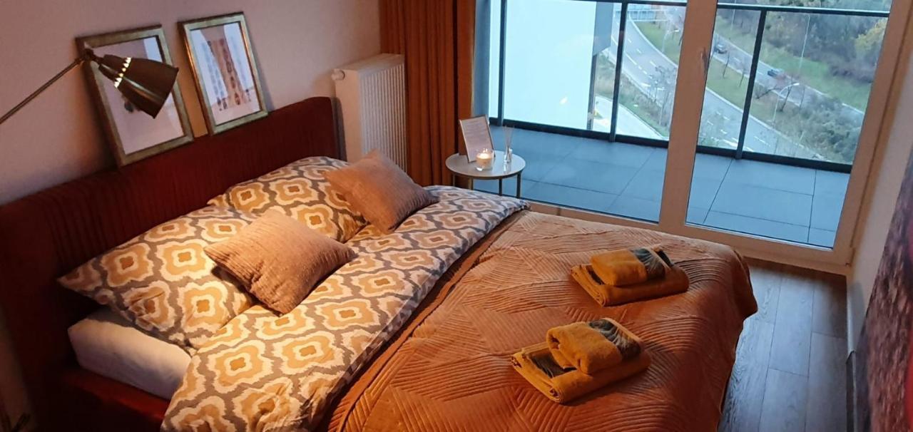 Apartament Bursztynowy Modern Tower 格丁尼亚 外观 照片