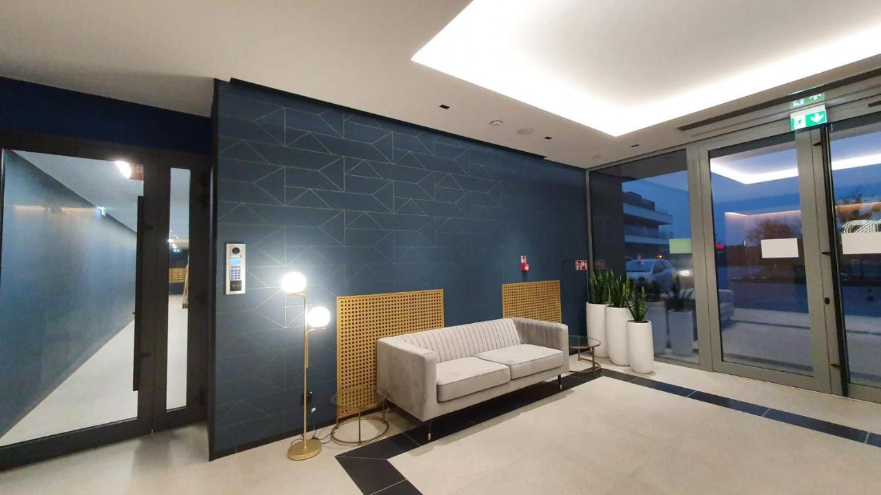 Apartament Bursztynowy Modern Tower 格丁尼亚 外观 照片